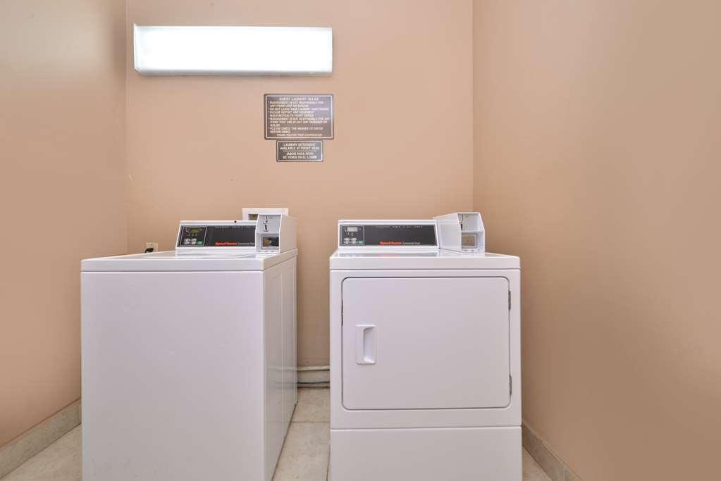 Americas Best Value Inn & Suites San Benito Instalações foto